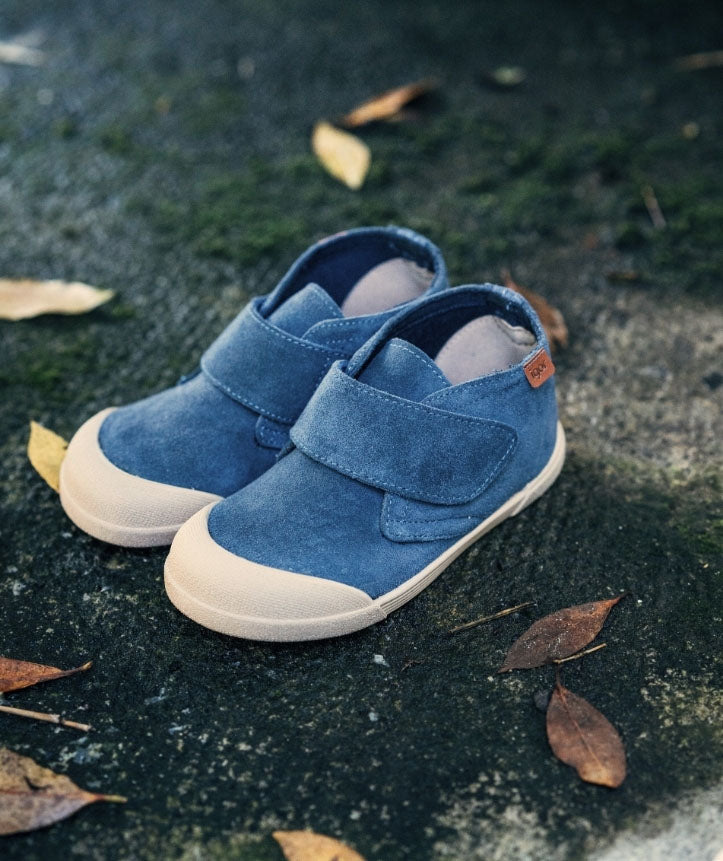 Botas que respetan los pies de los niños - Igor TUI Jeans