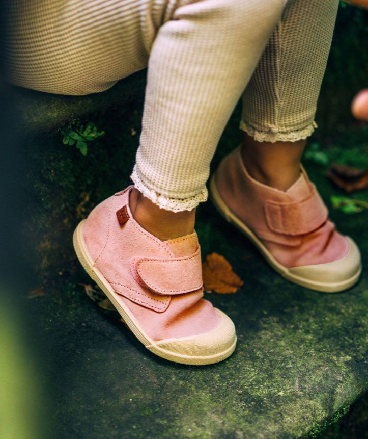 Botas cómodas para los pies - Igor TUI Rosa