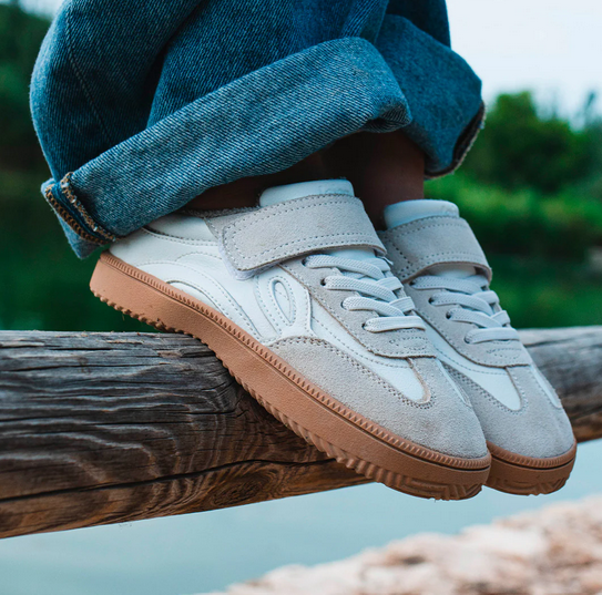 Zapatillas que respetan los pies de los niños - Lejan One White