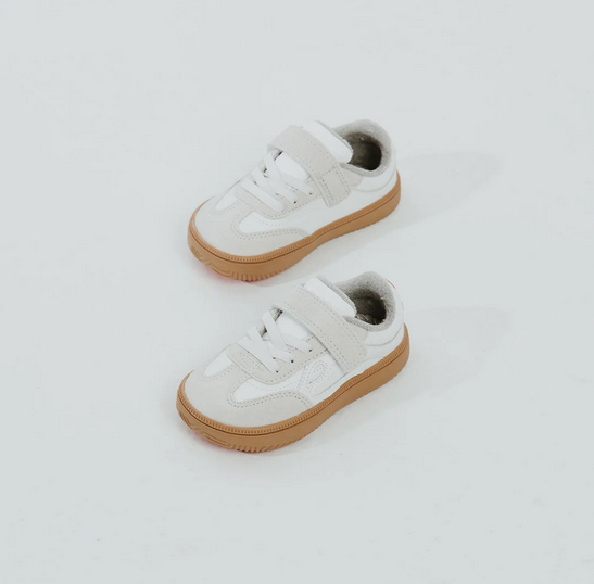 Zapatillas que respetan los pies de los niños - Lejan One White