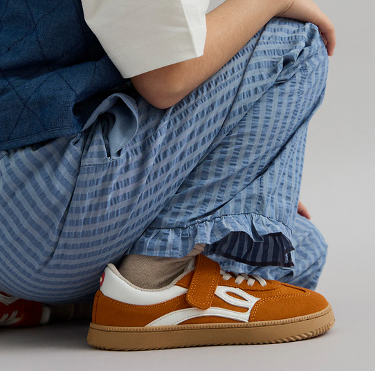Zapatillas cómodas para los pies de los niños - Lejan One Orange