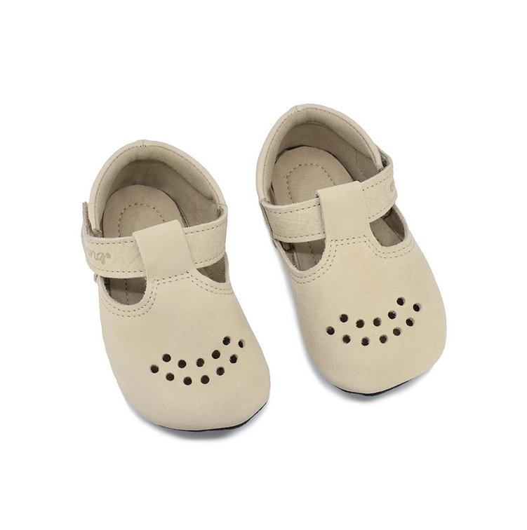 Zapatos descalzos para bebé Mutsu beige - Omaking