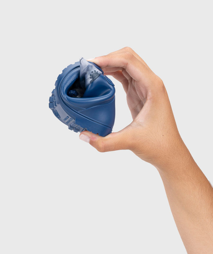 Botas impermeables que respetan los pies de los niños - Igor Mendi Dino Jeans