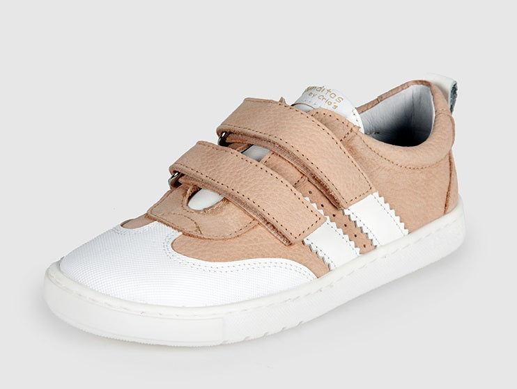 Calzado deportivo que respeta los pies de los niños - Blanditos Marea Rosa Goma