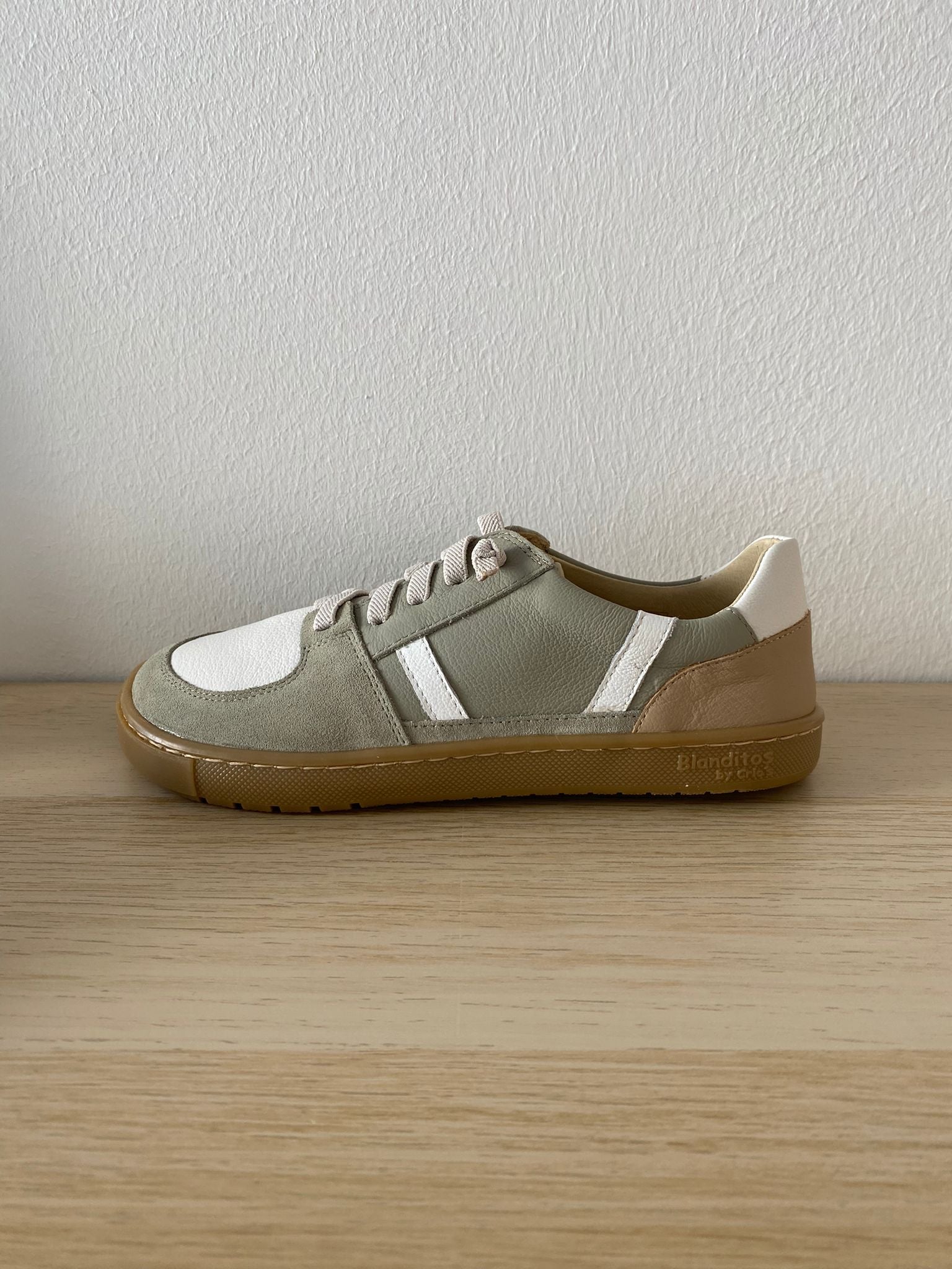 Calzado deportivo cómodo para los pies - Blanditos Seul C Green