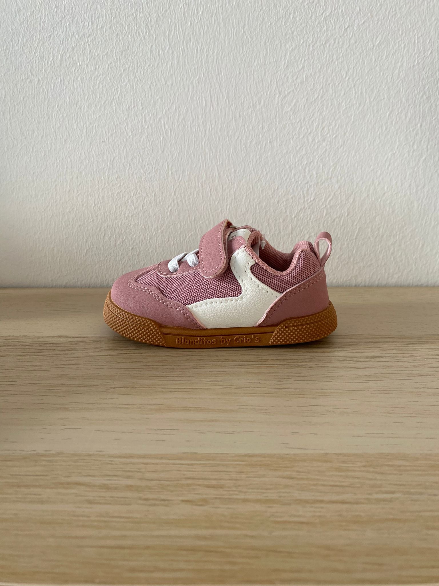 Zapatillas deportivas que respetan los pies de los niños - Blanditos Flash Vegan Pink