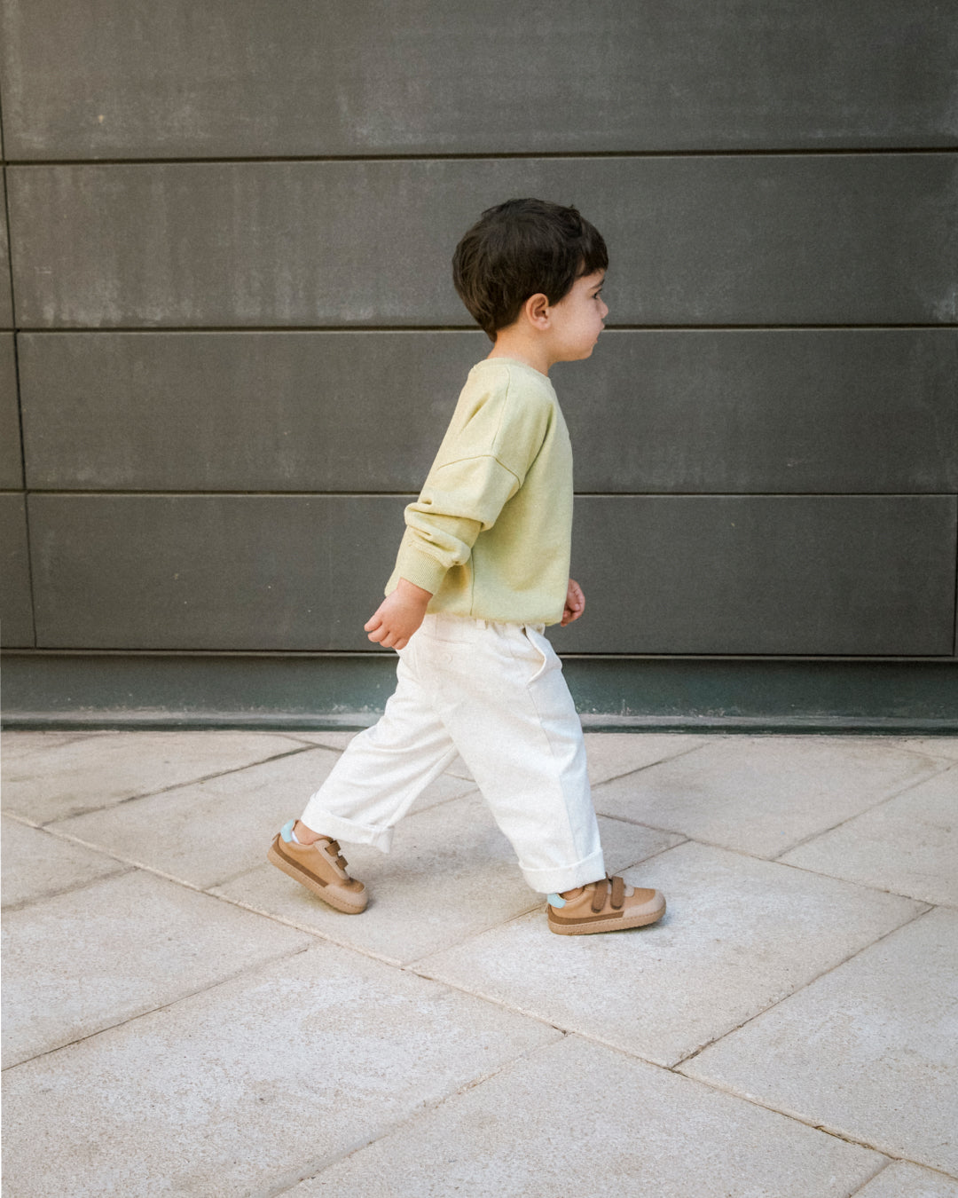 Zapatillas deportivas para niños descalzos - Muris Petra Mini Bark Brown