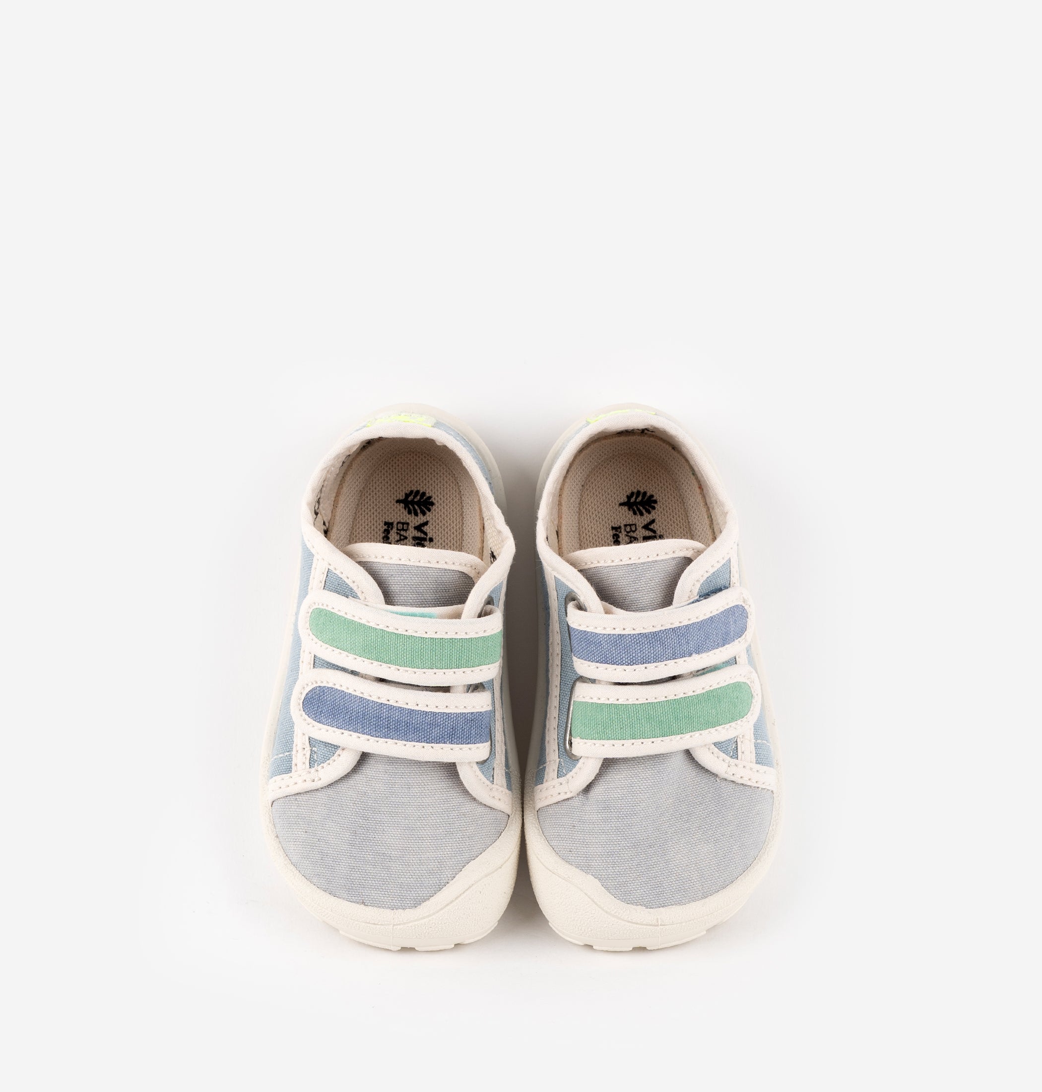 Zapatillas de lona que respetan los pies de los niños - Victoria Atlantico 