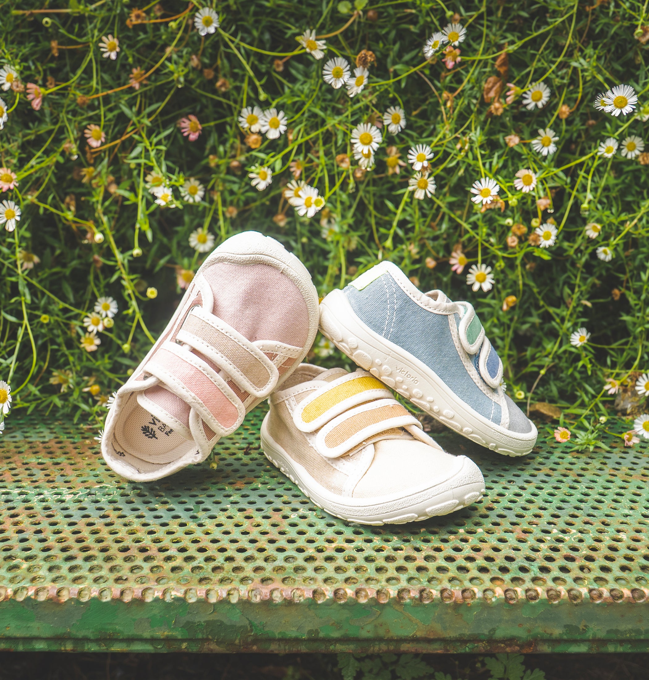 Zapatillas de lona que respetan los pies de los niños - Victoria Atlantico 