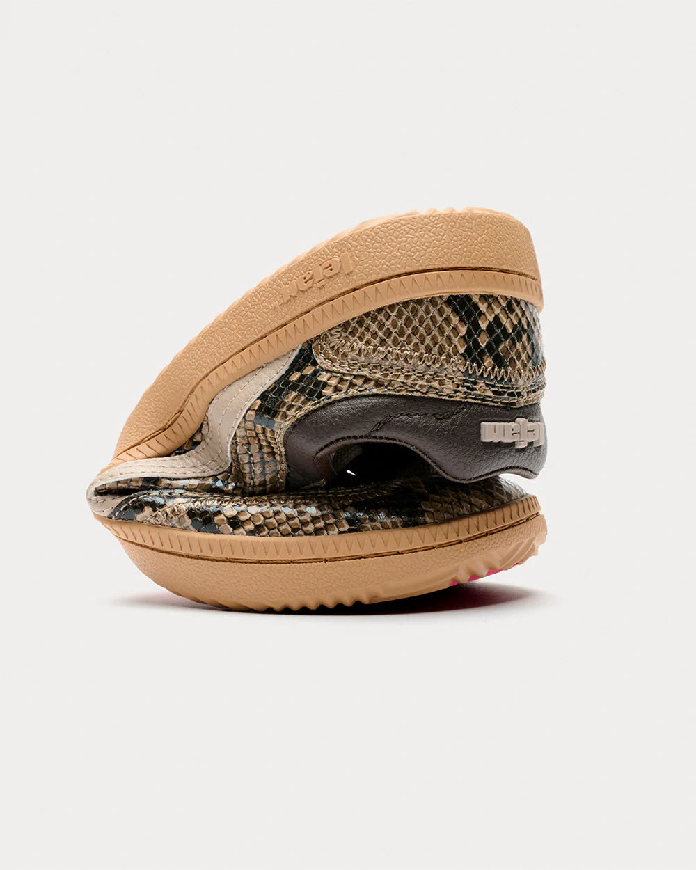 Zapatillas cómodas para los pies de los niños - Lejan One Black 