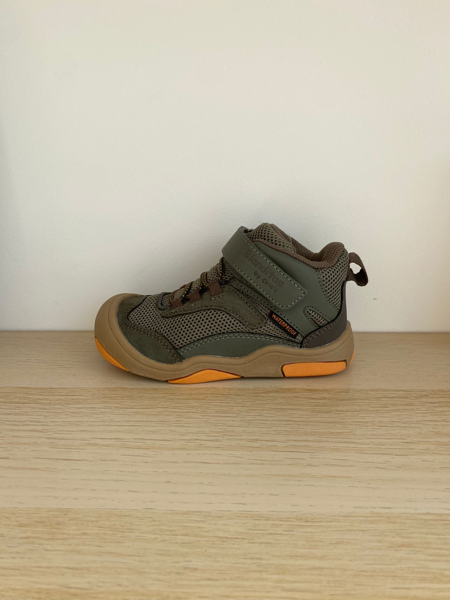 Botas veganas impermeables que respetan los pies de los niños - Blanditos Hera Verde 