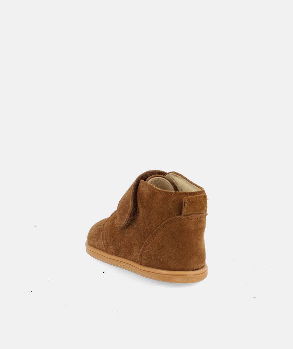 Botas que respetan los pies de los niños - Blanditos Dallas Cuero