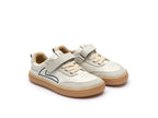 Zapatillas Tip Toey Joey para niños, cómodas para los pies - Outline Tapioca &amp; Ivory Suede