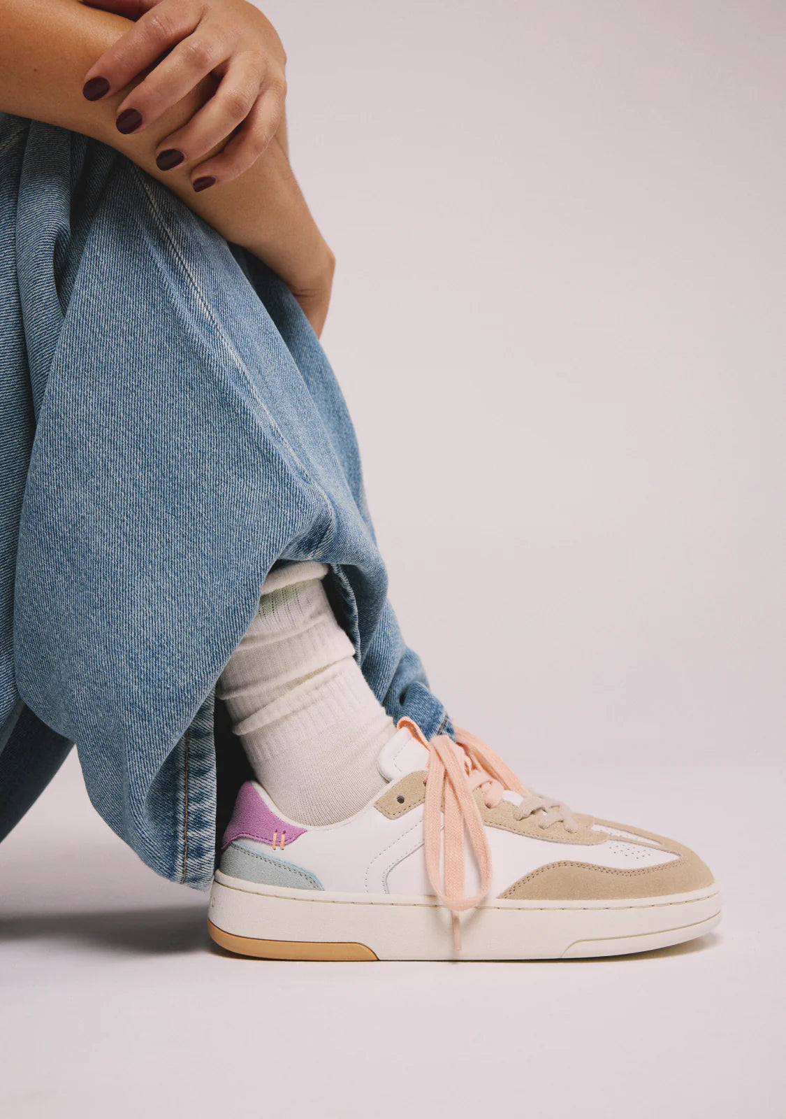 Sabrina Mamá Descalza - Núria Zebra 