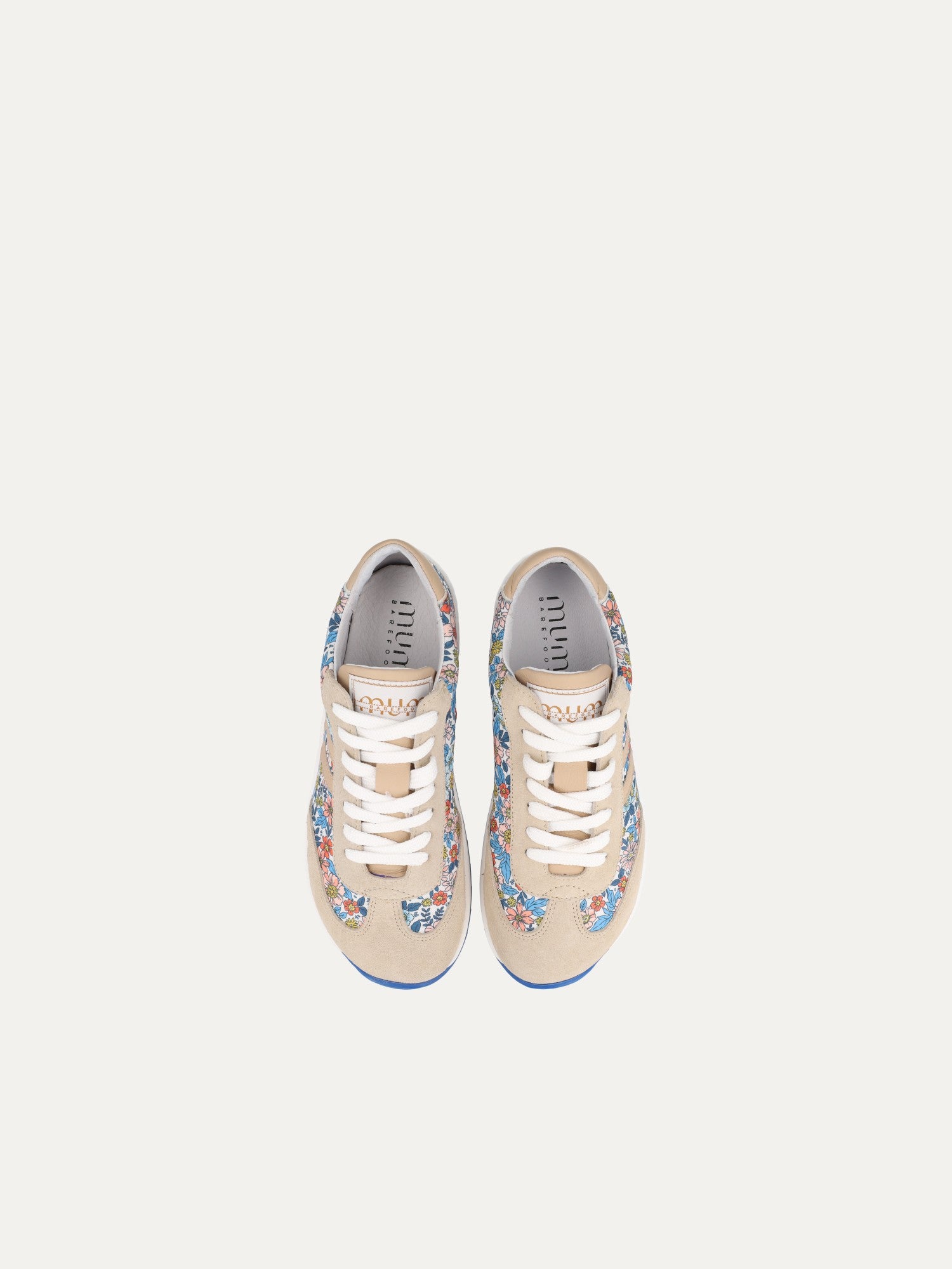 Sabrina Mamá Descalza - Núria Zebra 