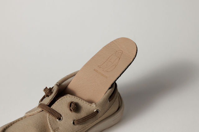 Ovejita que respeta los pies de los niños - Rooties PiuPiu Areia