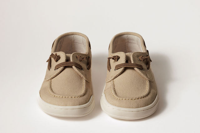 Ovejita que respeta los pies de los niños - Rooties PiuPiu Areia