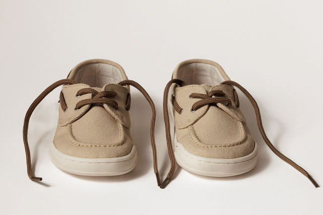 Ovejita que respeta los pies de los niños - Rooties PiuPiu Areia