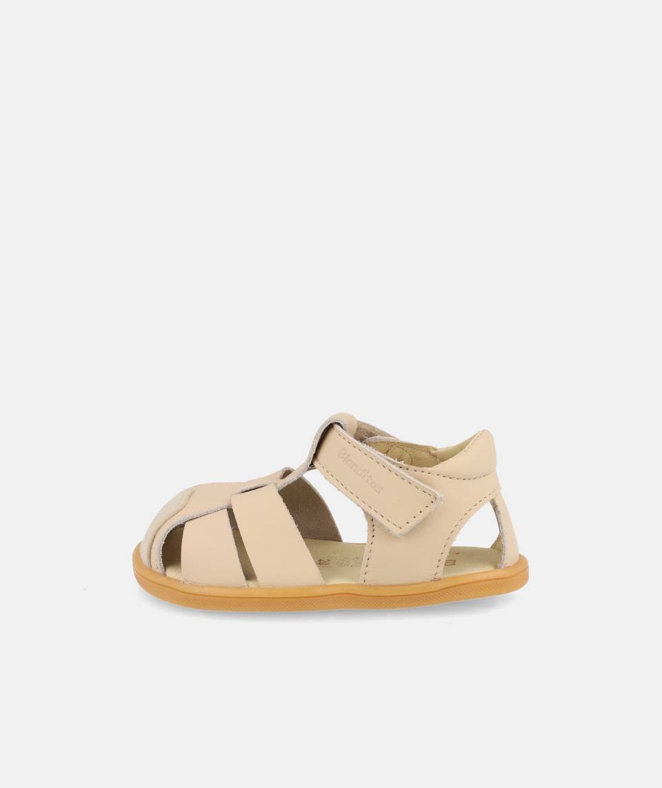 Sandalias que respetan los pies de los niños - Blanditos Costa Arena 