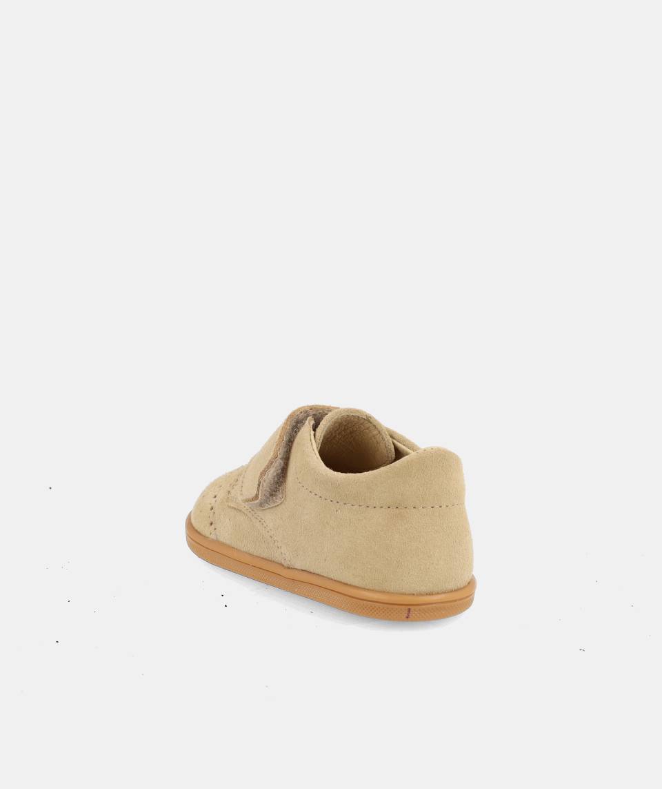 Zapato clásico que respeta los pies de los niños - Blanditos Quito Arena