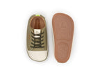 Zapatillas Tip Toey Joey para niños, cómodas para los pies, color olivo y tapioca
