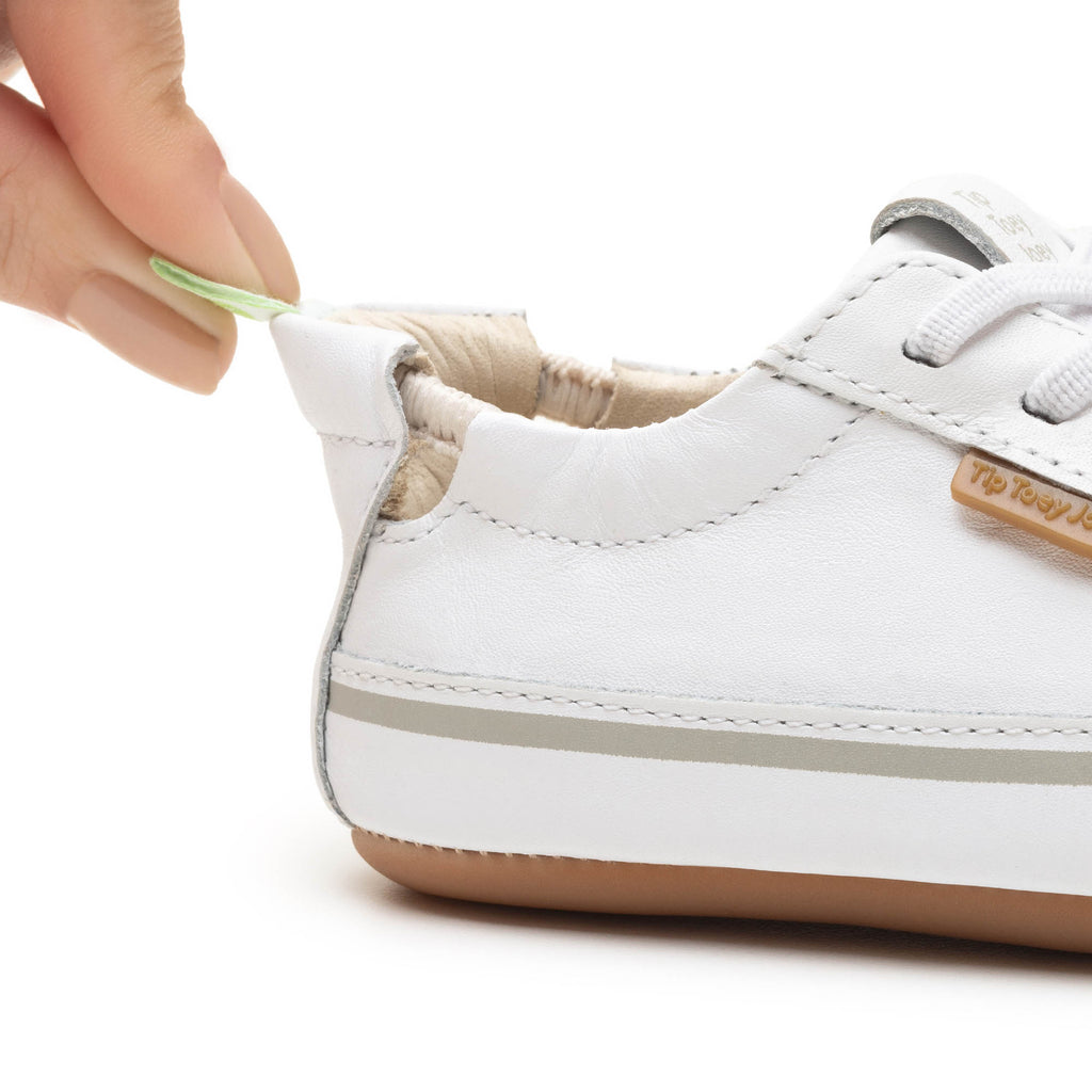 Zapatillas Tip Toey Joey para niños, cómodas para los pies, en blanco divertido
