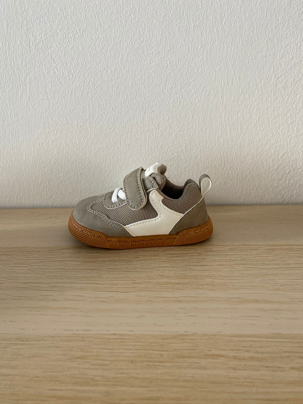 Zapatillas deportivas que respetan los pies de los niños - Blanditos Flash Vegan Green 