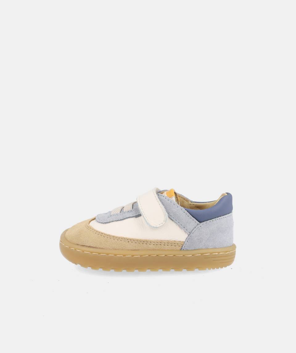 Zapatillas deportivas que respetan los pies de los niños - Blanditos Lagos Azul